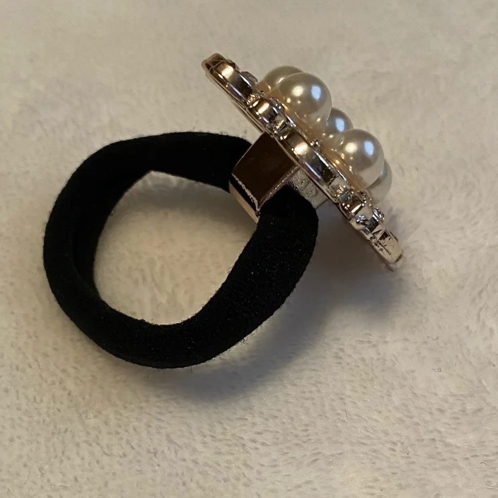 Pearl And Rhinestone Elastic Hair Tie